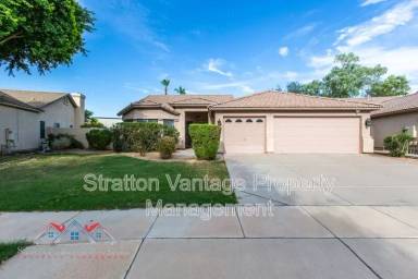 Main picture of 4941 S Vista Pl