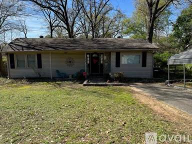 Main picture of 703 Coulter Rd