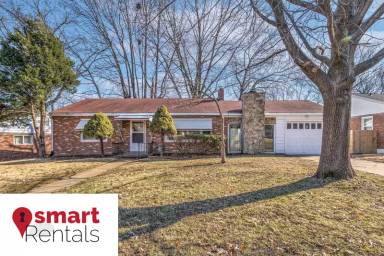 Main picture of 18 Claire Dr