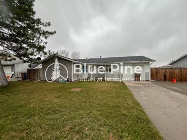 Main picture of 5635 Eve St