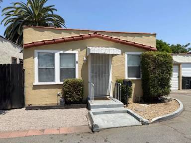 Main picture of 760 Elmira St