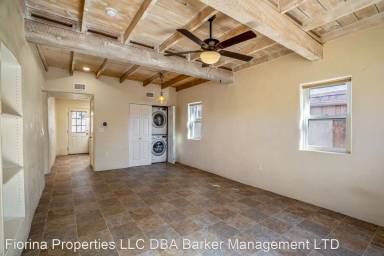 Main picture of 612 Franklin Ave