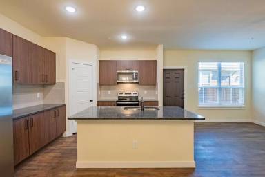 Main picture of 645 Wheatfield Dr
