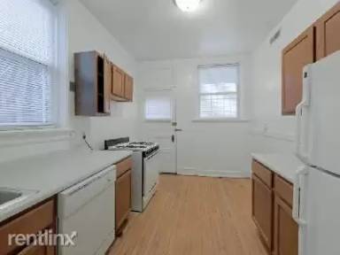 Main picture of The Pelham