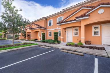 Main picture of 2617 Roadster Ln
