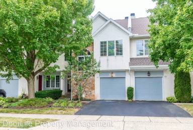 Main picture of 322 Newport Pl
