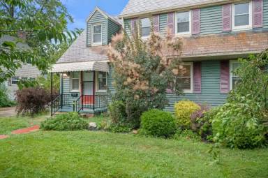 Main picture of 1517 D St