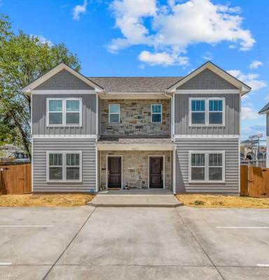 Main picture of 303 Poplar St