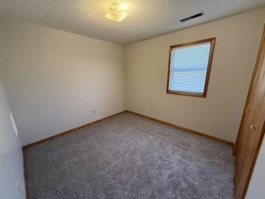 Main picture of 312 N Ridgeview Dr