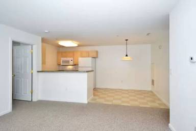 Main picture of 2 Gatehouse Ln