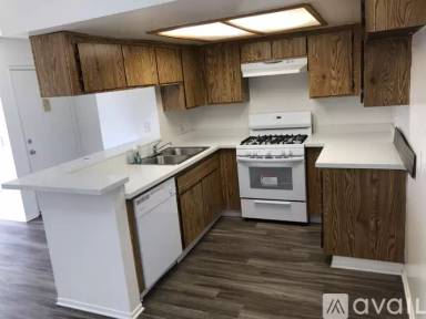 Main picture of 3821 Franklin Ave