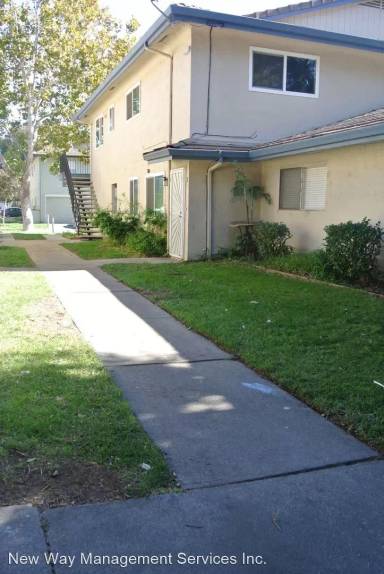 Main picture of 2201 Lemontree Way