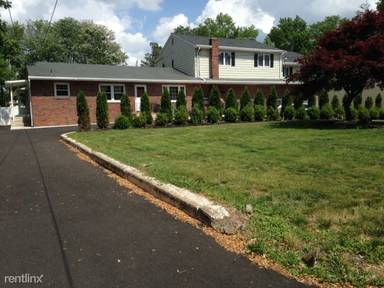 Main picture of 36 Hillsdale Rd