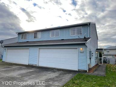 Main picture of 912 SE 153rd Ave
