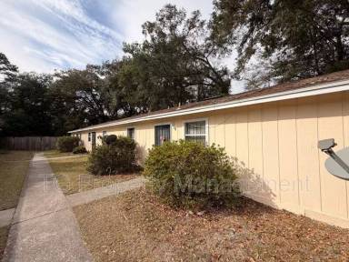 Main picture of 4182 Lorenzo Ct