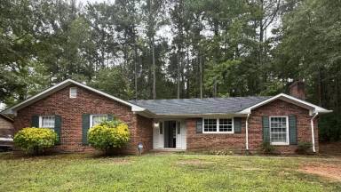 Main picture of 1905 Ford Gates Dr