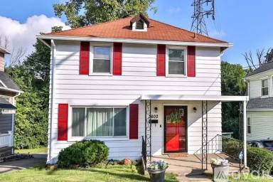 Main picture of 3602 Madison Rd