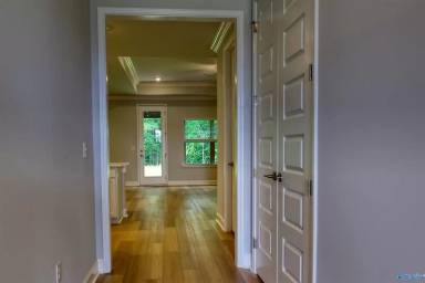 Main picture of 170 Clift Creek Dr
