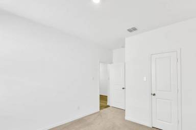 Main picture of 5126 Penrose Dr
