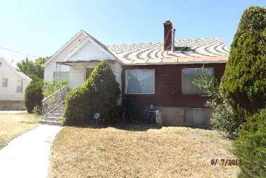 Main picture of 382 S Main St