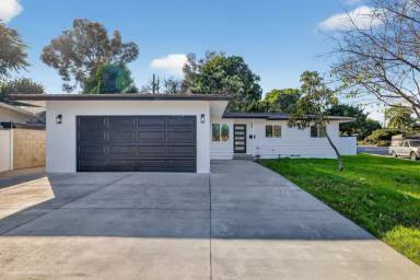 Main picture of 7100 E Atherton Dr