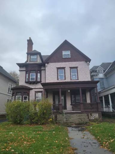 Main picture of 156 2nd Ave