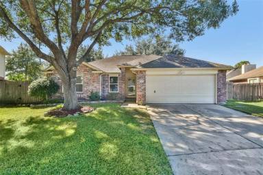 Main picture of 3257 Jan Ct