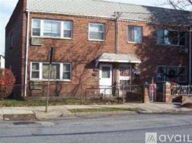 Main picture of 953 Cleveland St