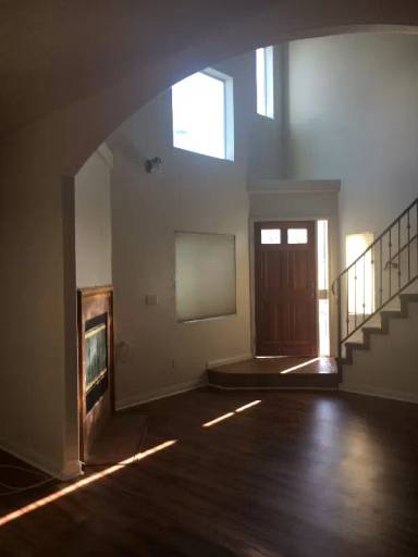 Main picture of 18340 Keswick St
