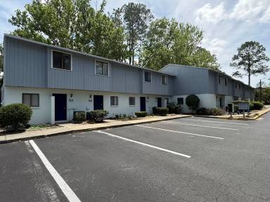 Main picture of 3600 SW 19th Ave Apartments
