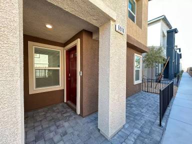Main picture of 6916 Ashton Ridge St