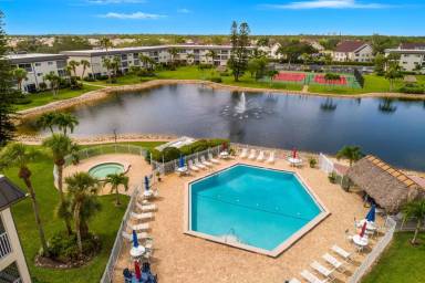 Main picture of 1022 Manatee Rd