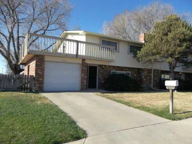 Main picture of 1455 W 25th St