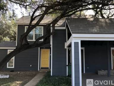 Main picture of 6911 Woodhue Dr