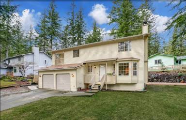 Main picture of 43124 SE 174th St