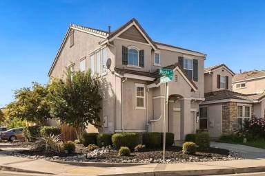 Main picture of 2300 Nucla Way