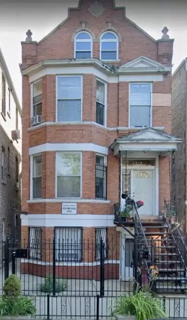 Main picture of 2510 S Sawyer Ave