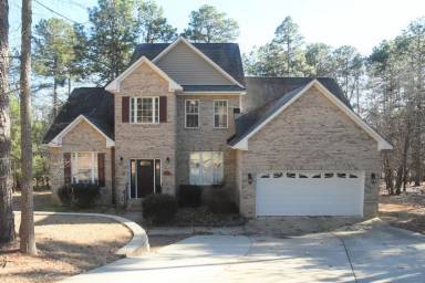 Main picture of 37 Wood Ln