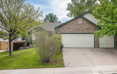 Main picture of 5214 S Tibet St