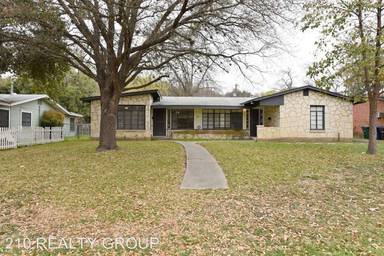 Main picture of 211 Veda Mae Dr