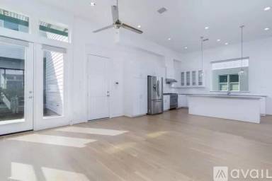 Main picture of 9803 Mockingbird Hill Ln
