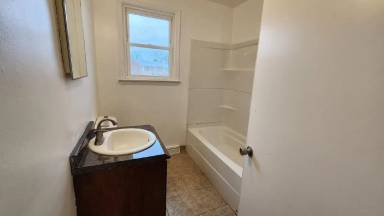Main picture of 816 Augusta Ave