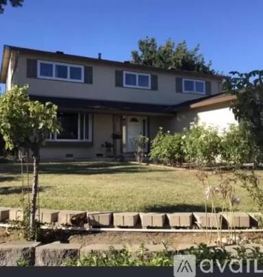 Main picture of 734 Liverpool Way