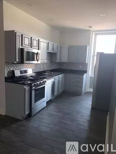 Main picture of 4409 Butler St