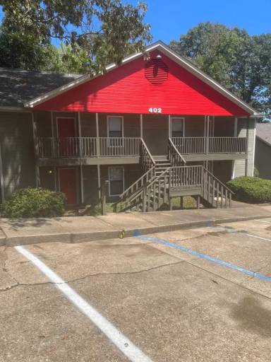 Main picture of 400 Eastdale Rd S