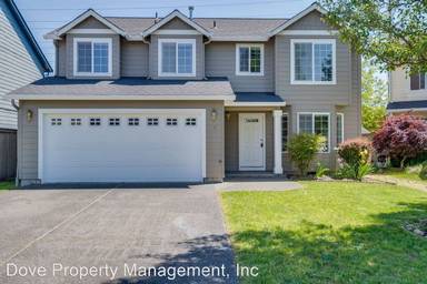 Main picture of 4005 NE 166th Ave