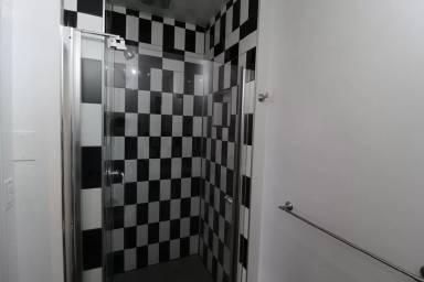 Main picture of 1312 W 39th St