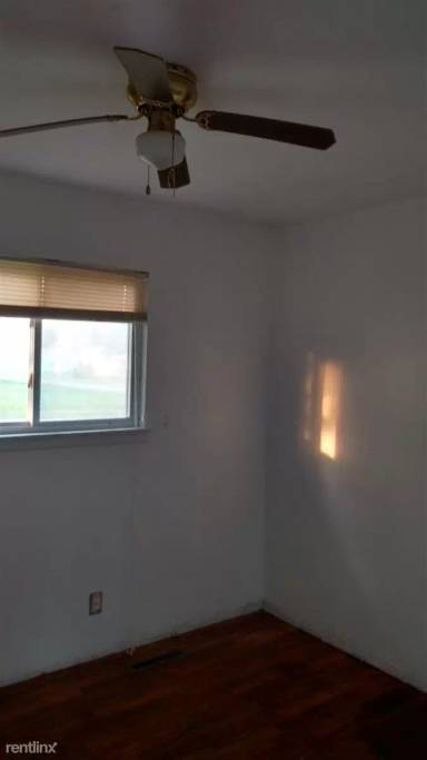 Main picture of 1106 E Princeton Ave