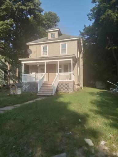 Main picture of 46 Landfield Ave