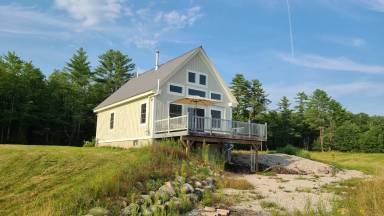Main picture of 164 Harnden Rd